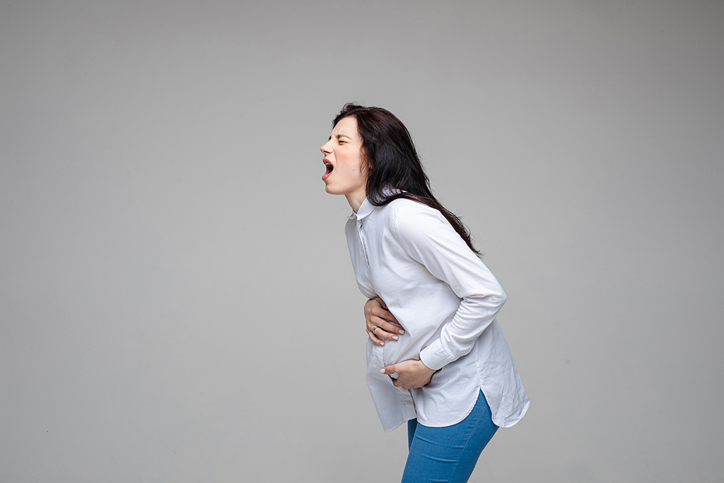 Gambar 1 - Penyebab perut kram saat hamil